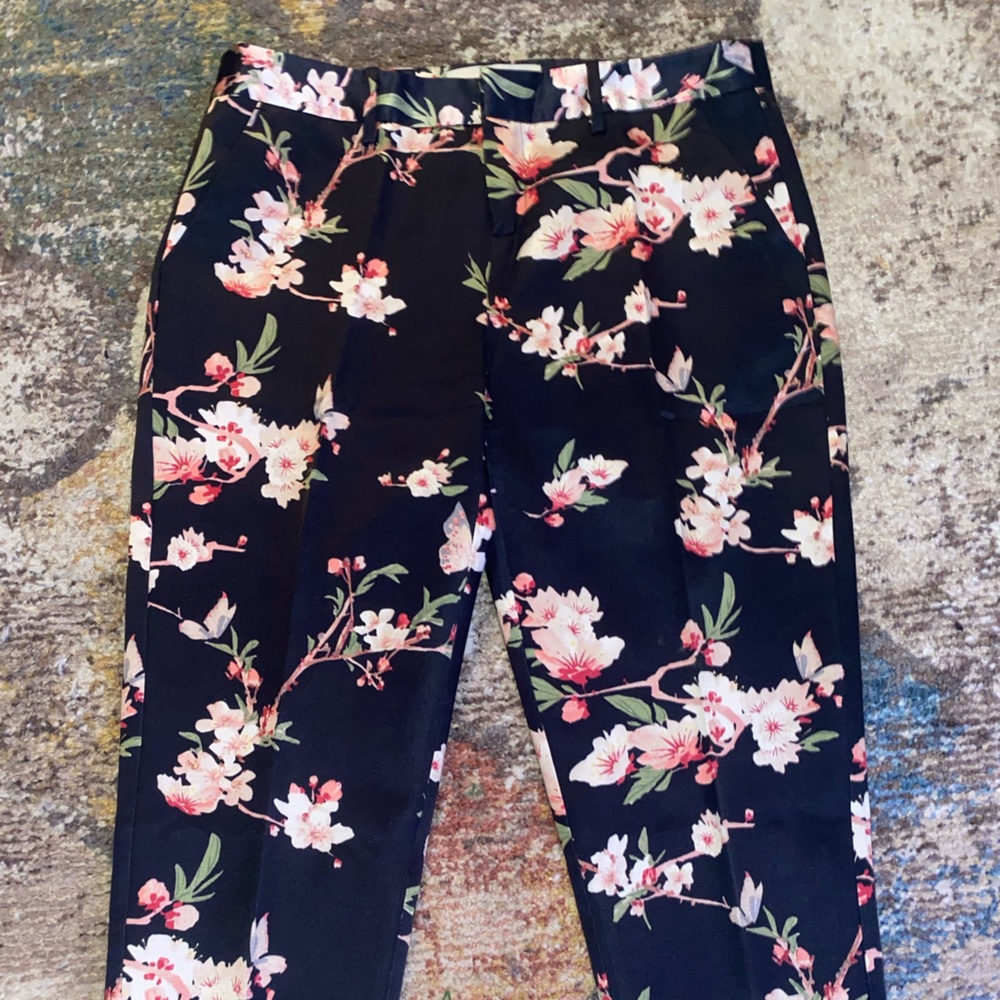 💎RARE💎NWOT JOIE Silk Blend Tailored Floral Pants, Size 2 - Picture 3 of 12